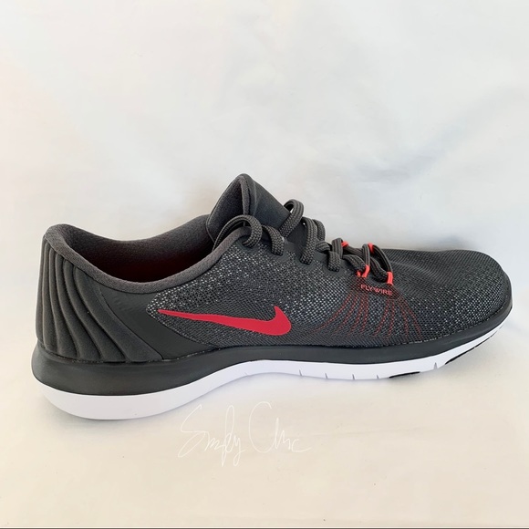 New Nike Flex Supreme TR 5 cross-training sneakers - Picture 3 of 6